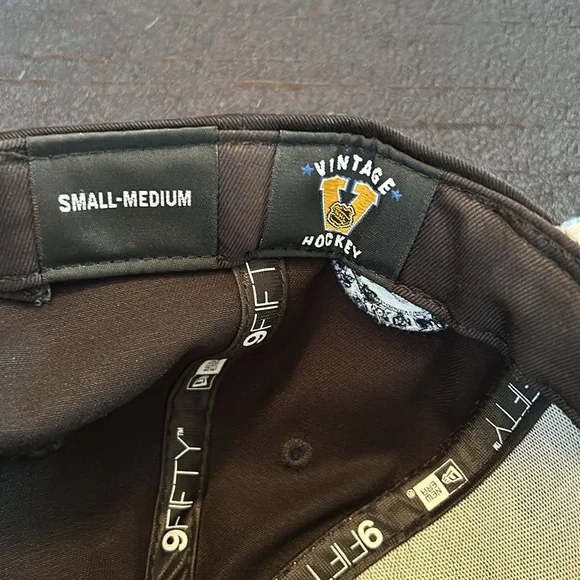 New Era Pittsburgh Penguins Hat - Picture 8 of 8